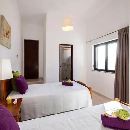 Villa Near Albufeira With Private Pool Villa *