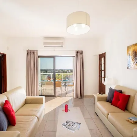 Villa Near Albufeira With Private Pool Villa *
